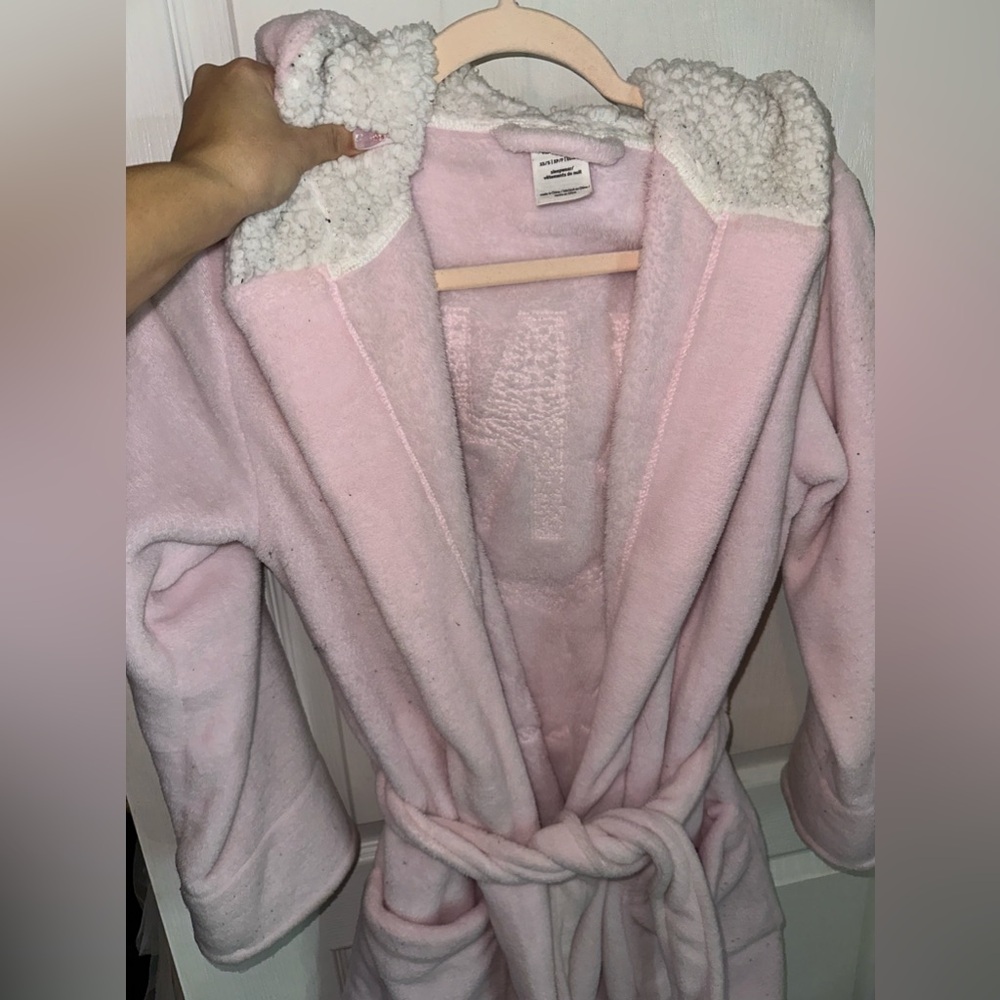 PINK VS Robe - Picture 9 of 15